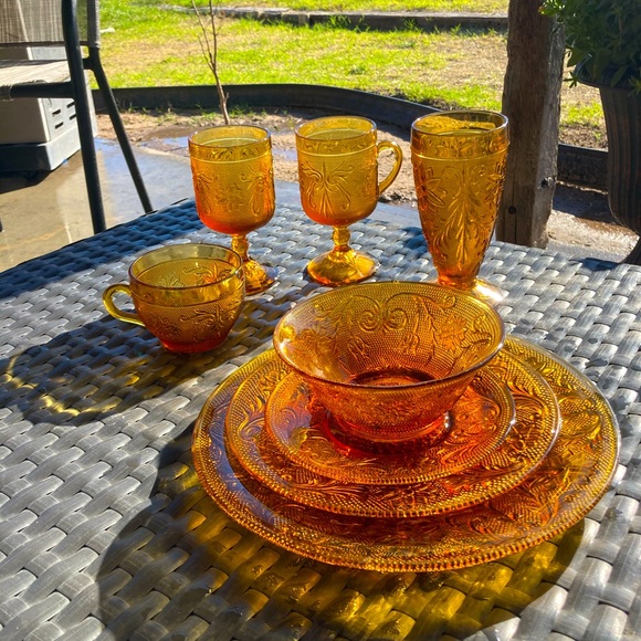 1970s Imperial Glass Tiara Daisy Sandwich Amber Glass Set - Picture 1 of 5